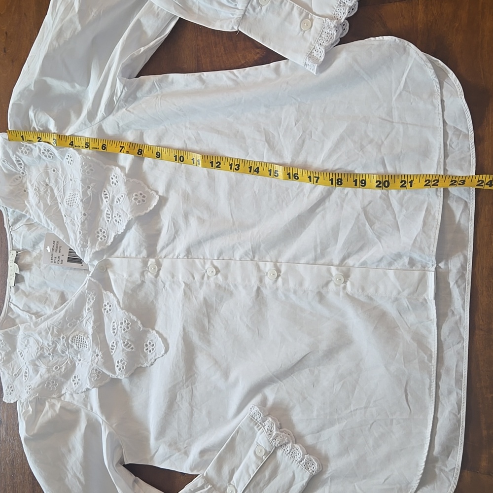 Status By Chenault White Button Down With Eyelet Peter Pan Collar Size Small - Picture 7 of 7